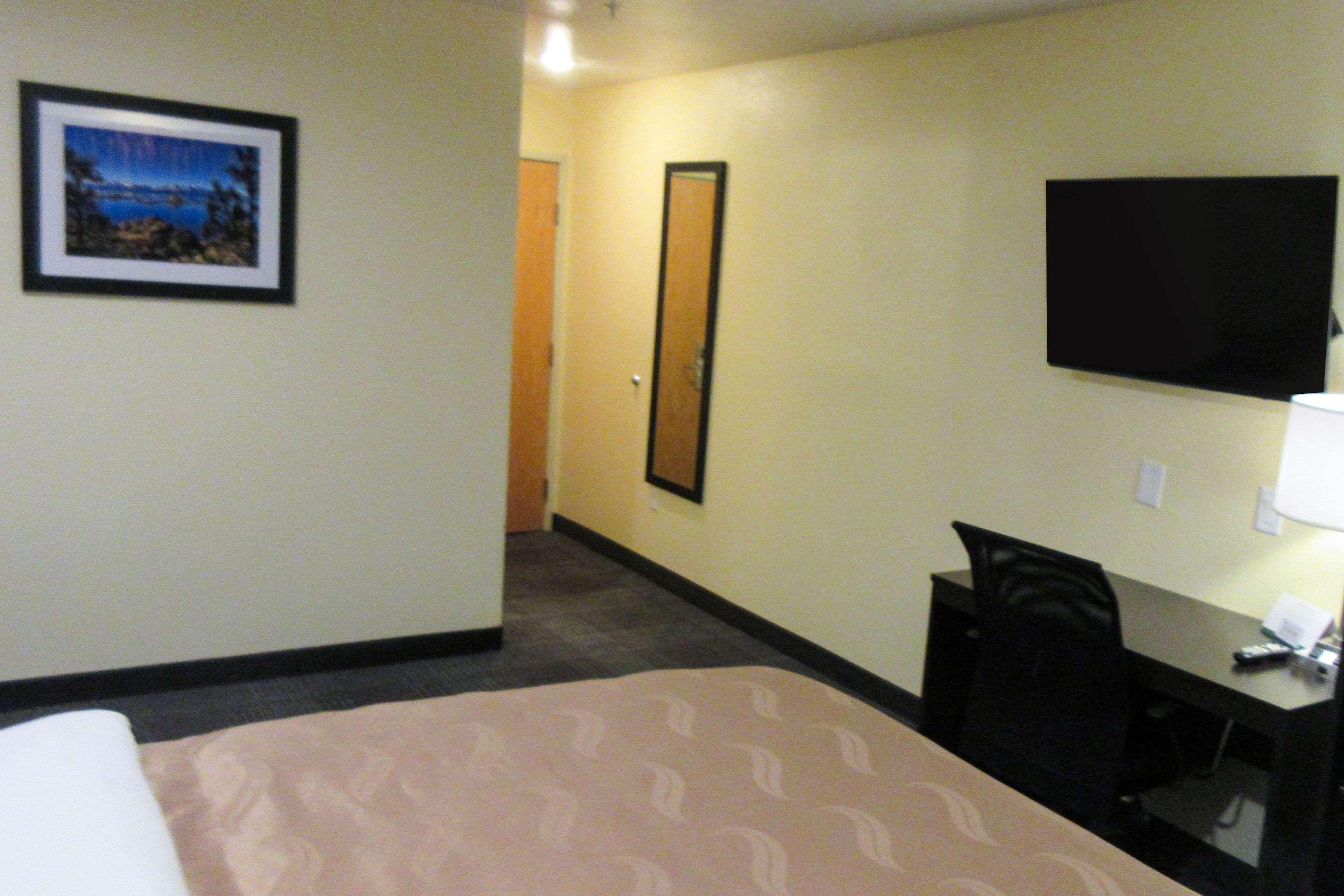 Quality Inn & Suites Near Nas Fallon Luaran gambar
