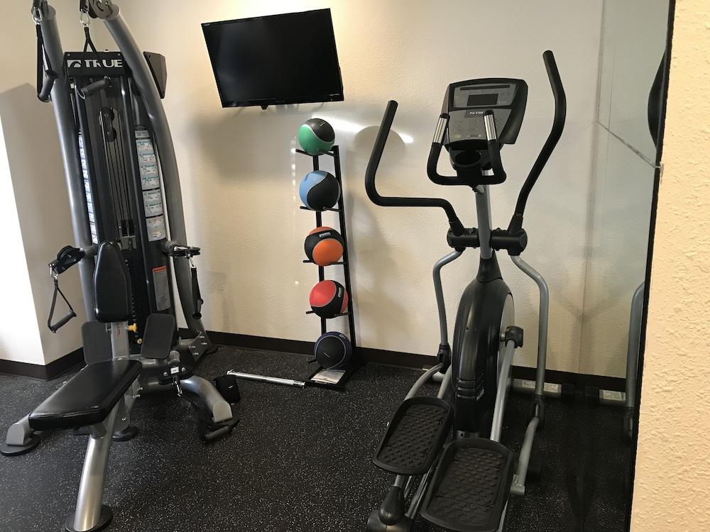 Quality Inn & Suites Near Nas Fallon Luaran gambar