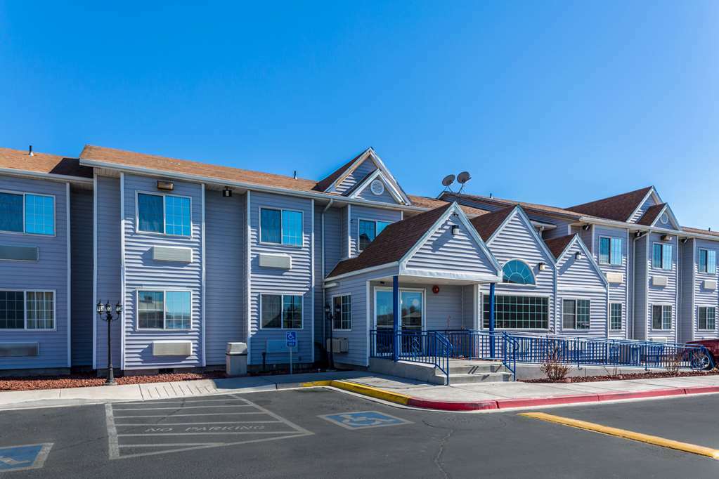 Quality Inn & Suites Near Nas Fallon Luaran gambar